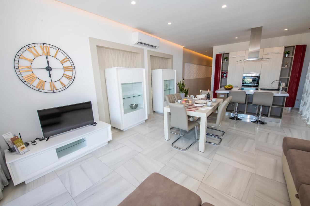 Artist Terrace Apartments Mellieħa Kültér fotó
