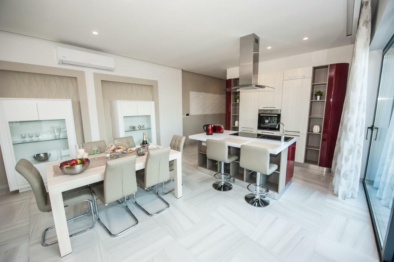 Artist Terrace Apartments Mellieħa Kültér fotó